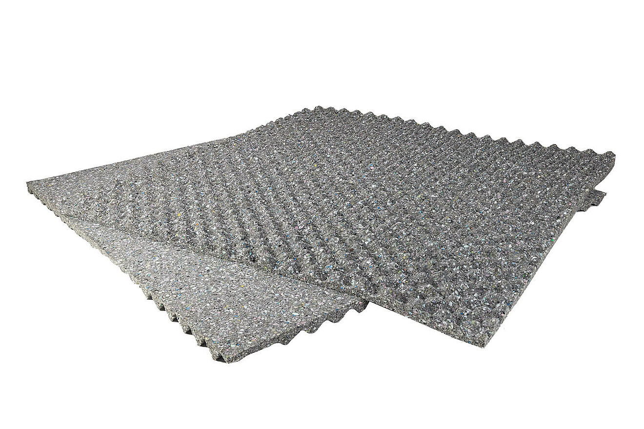 REGUPOL composite hydro – Dimpled Sheet for Drainage & Building Protection Grey dimpled mat “REGUPOL composite hydro” for drainage and building protection on a white background.